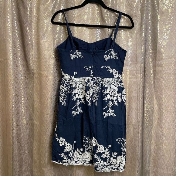 J.Crew Navy Blue Ivory Mirabel Lawn Embroidered Floral Mini Dress, Size 6 - Picture 2 of 8